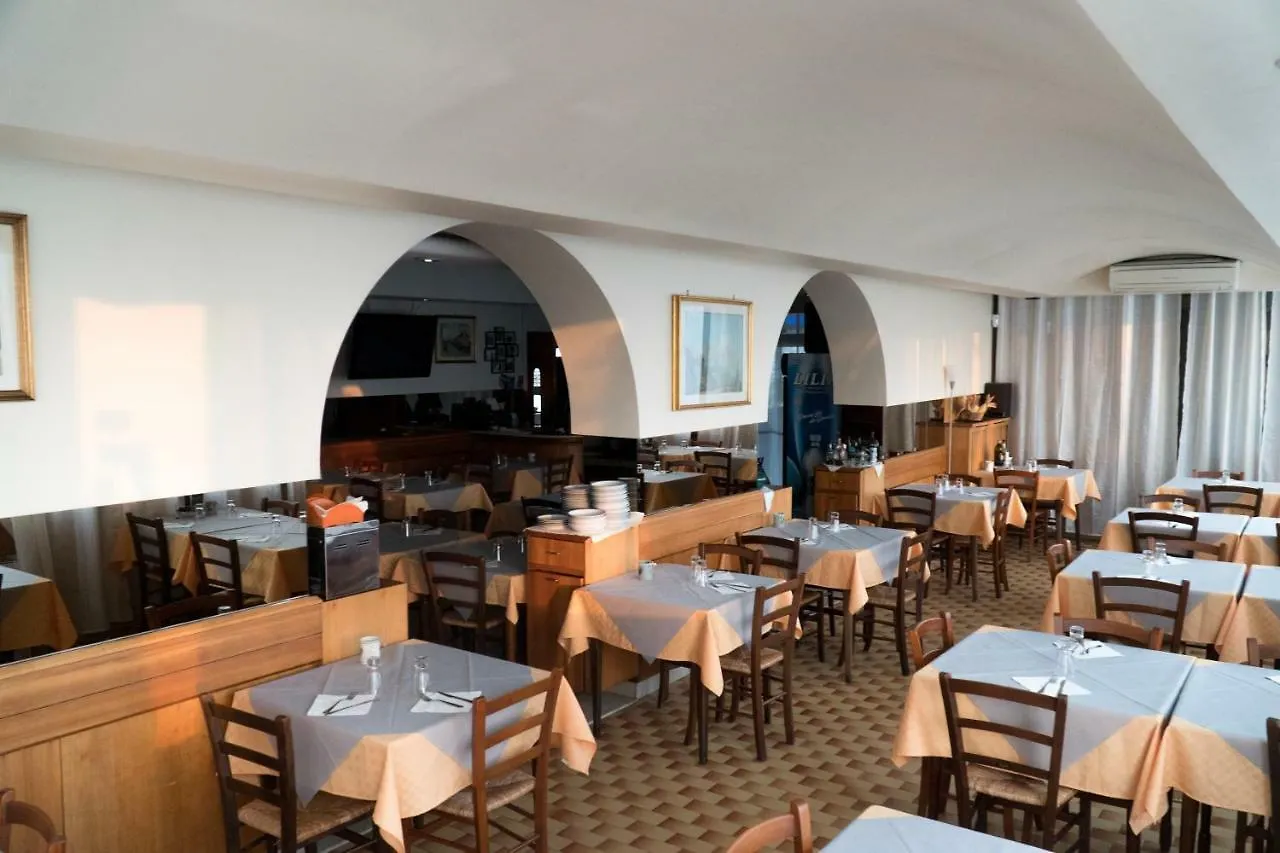 Hotel Primavera Mestre 2*,