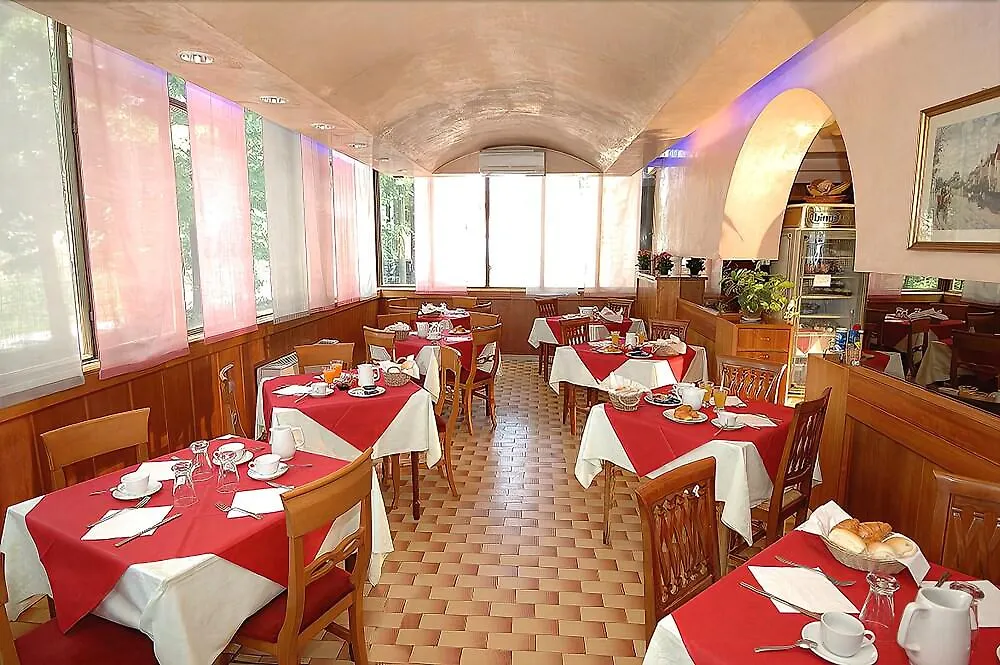 **  Hotel Primavera Mestre Italien